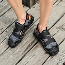 Load image into Gallery viewer, Men Leather Sports Canyoning Waterproof Sandals
